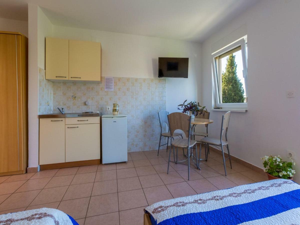 Apartments Ani Цриквениця Екстер'єр фото