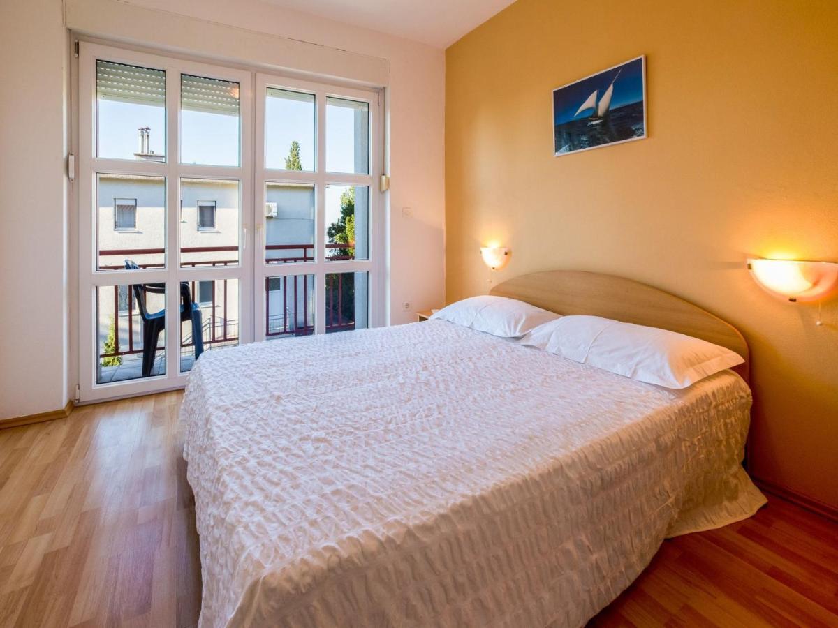 Apartments Ani Цриквениця Екстер'єр фото