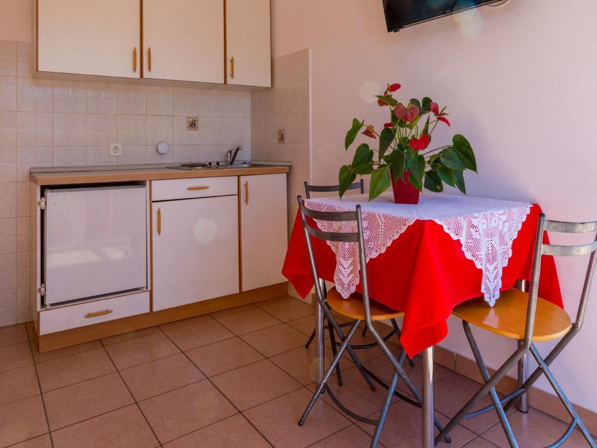 Apartments Ani Цриквениця Екстер'єр фото